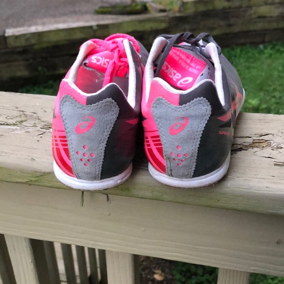 ASICS Spivey Track/Running women’s Pink/Gray size 7.5 with Spikes. Like new! - Picture 3 of 4
